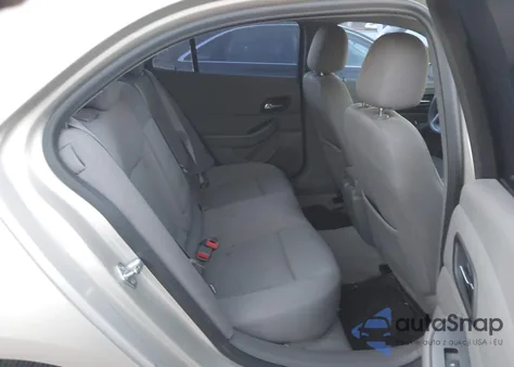 2013 Chevrolet Malibu 1Ls from USA, damaged, VIN 1G11B5SA1DF322580